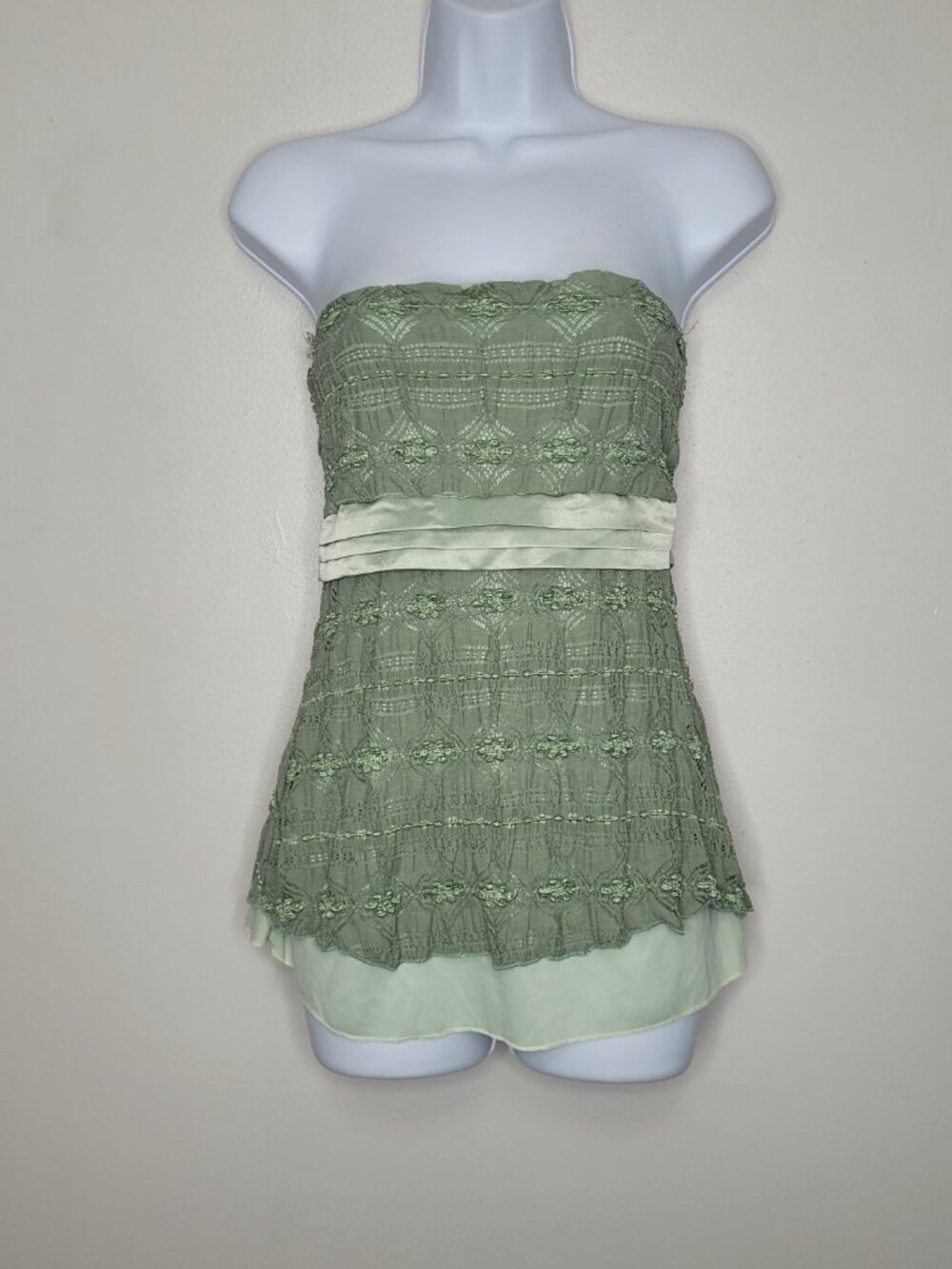 Vintage Vanity green lace tie back going out top grunge fairy size medium FLAW